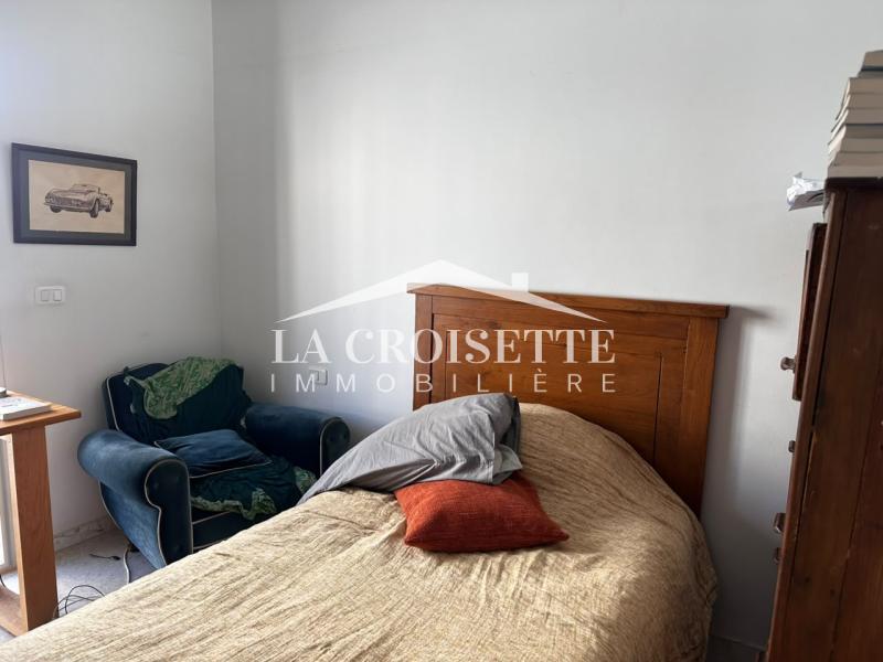Etage de villa semi-meublé S+3 à La Marsa